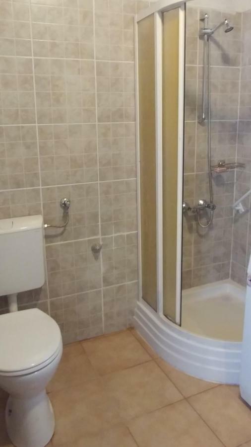 Oncsa Vendeghaz Otel Gyöngyös Dış mekan fotoğraf